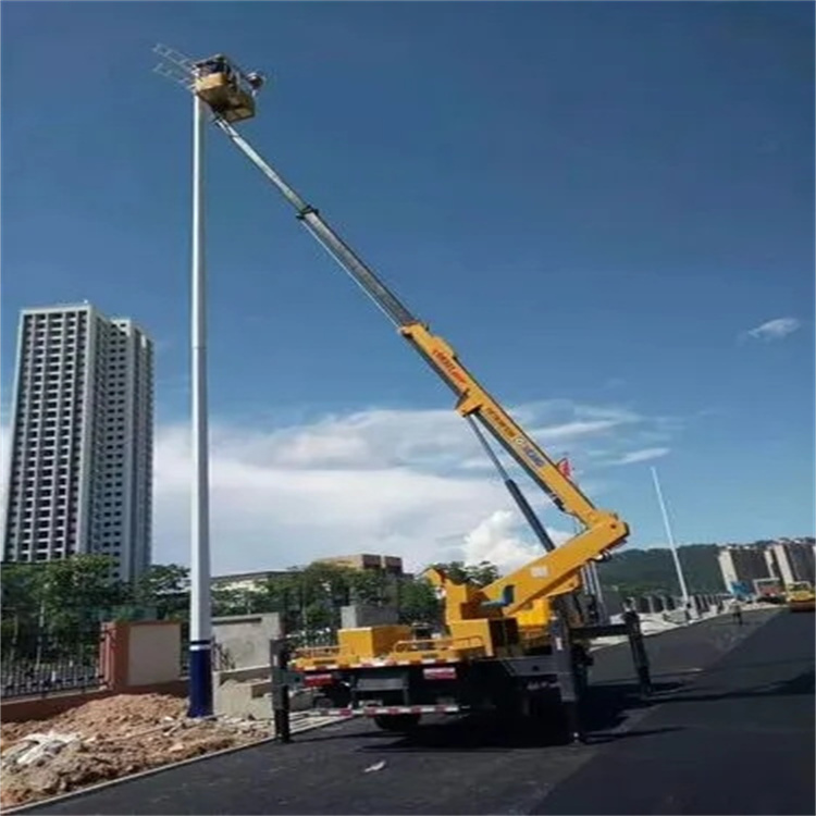 东宝维修路灯的曲臂升降车出租